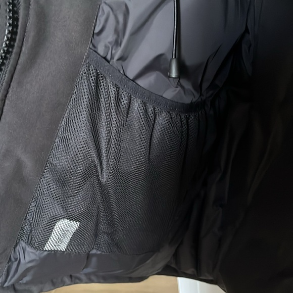 Canadian Goose 2XL 170/112A. Never worn.  No tags. Black. - Picture 7 of 10